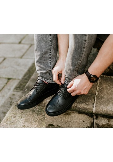 Czarne trampki w stylu brogue