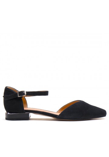 Czarne baleriny z zapięciem