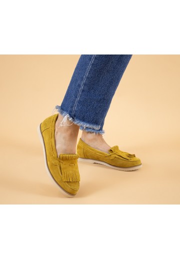 Mokasyny w kolorze żółtym