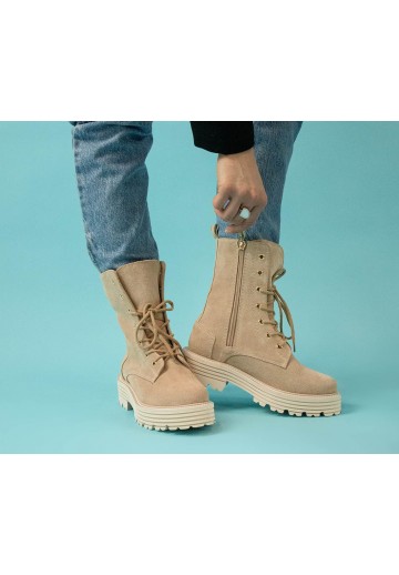 Beżowe botki zapinane na zamek