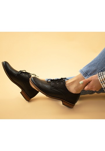 Czarne półbuty ze skóry...