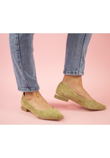 Zielone półbuty na niskim...