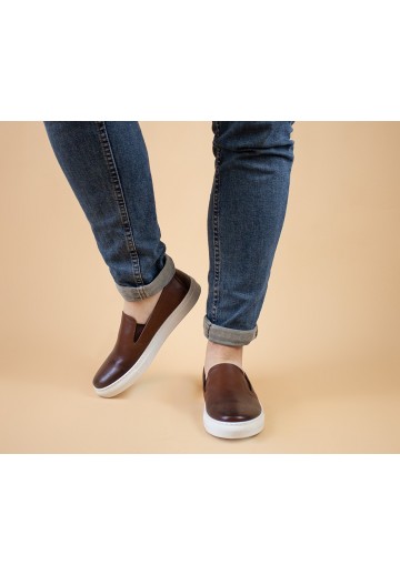 Brązowe trampki Slip-on