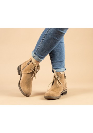 Beżowe botki zapinane na zamek