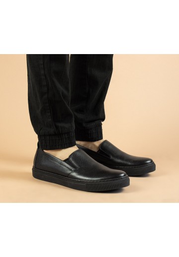 Czarne trampki Slip-on