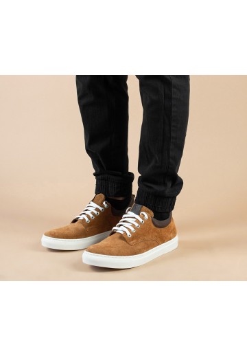 Brązowe trampki męskie