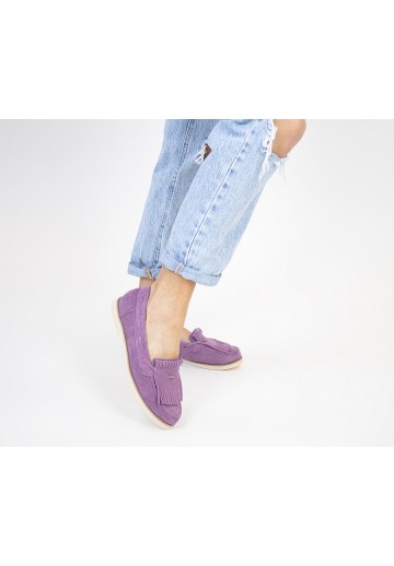 Mokasyny w kolorze liliowym