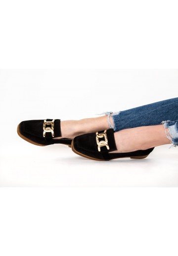 Czarne mokasyny z klamrą