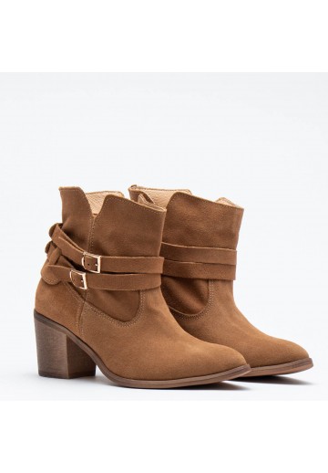 Brązowe botki damskie na...