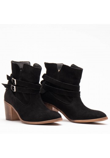 Czarne botki damskie na...