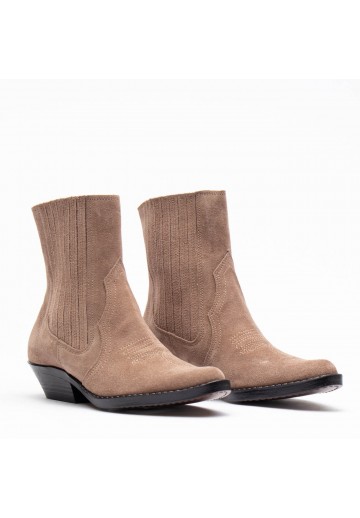 Beżowe krótkie botki damskie