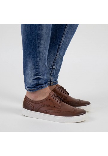 Brązowe trampki w stylu brogue