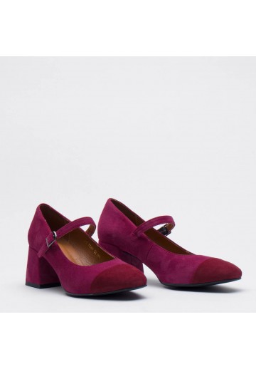 Różowo-bordowe czółenka...