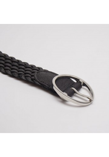 Pleciony czarny pasek...