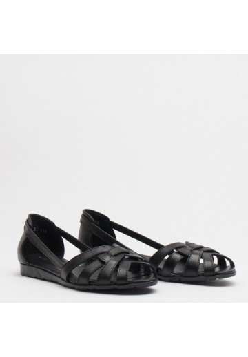 Ażurowe czarne baleriny