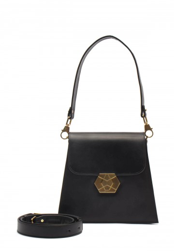 Czarny kuferek ze złotą...